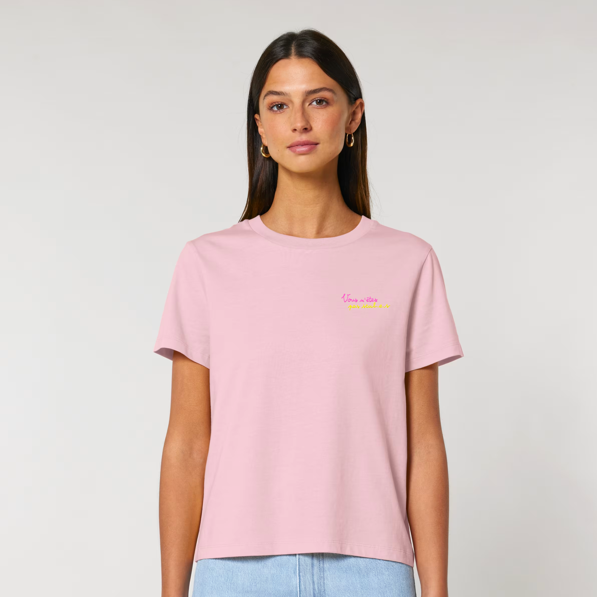 T-SHIRT COUPE SLIM FIT Vous n'êtes pas seul.e.s